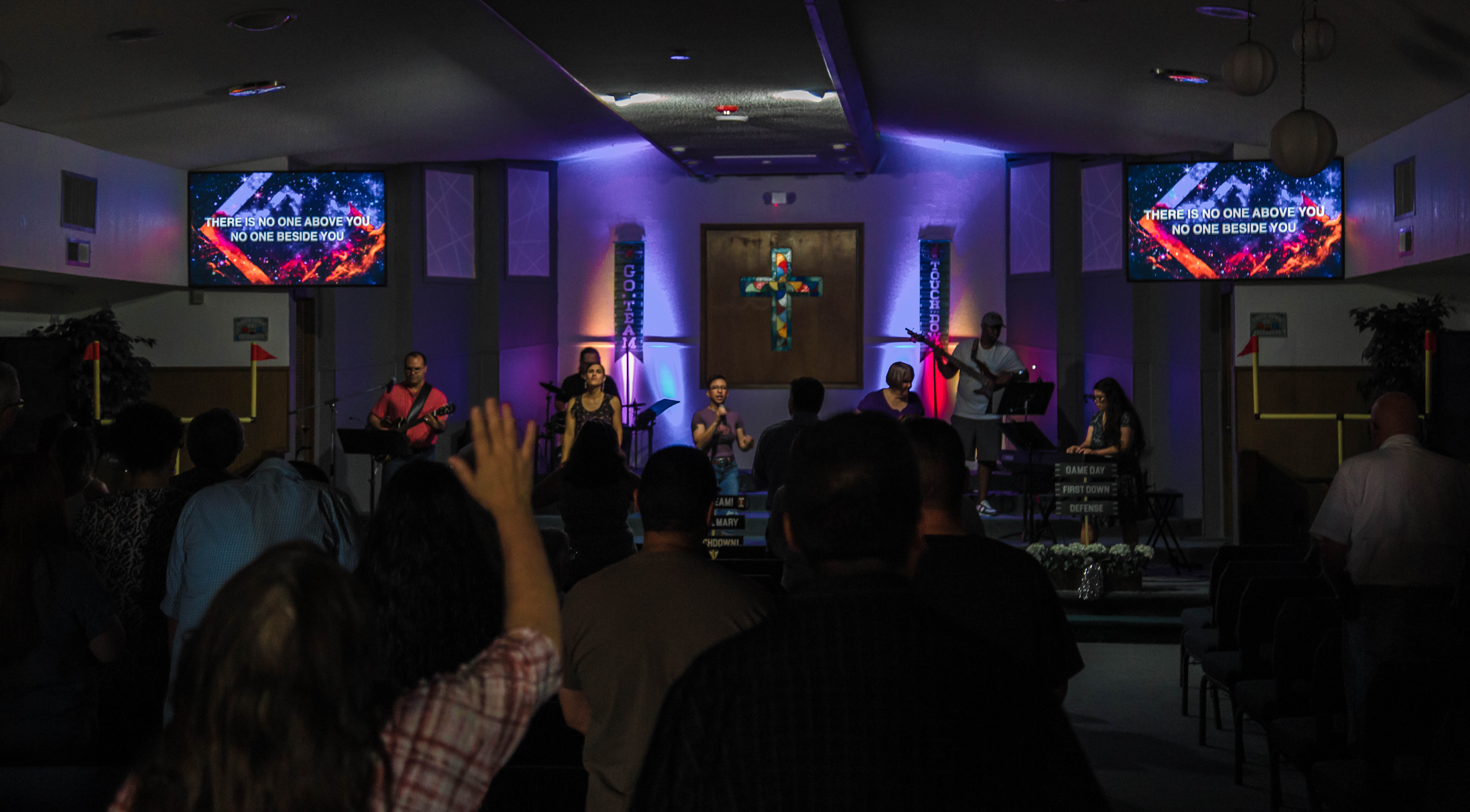 Alive Fellowship Church El Paso TX  worship 8