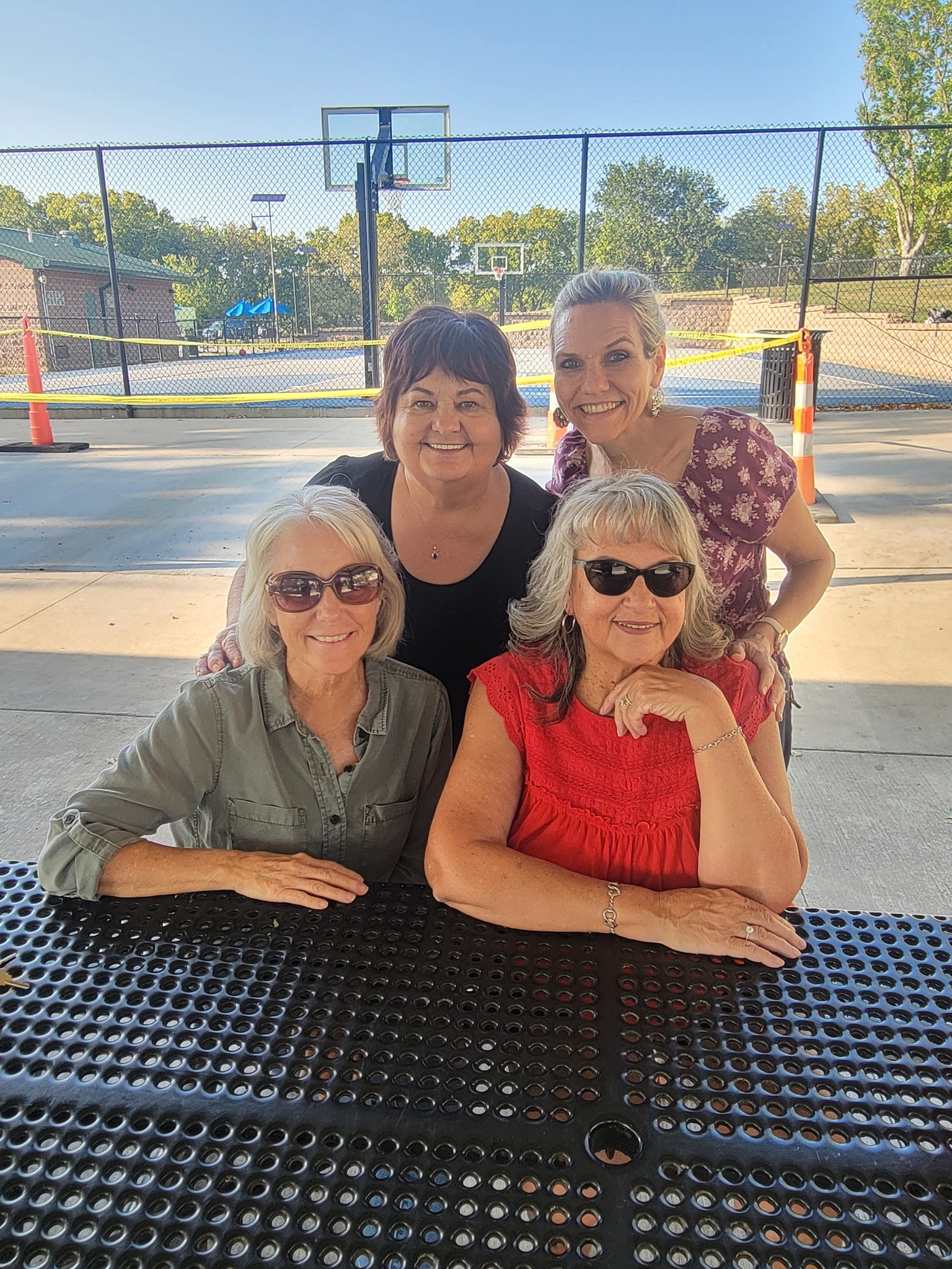 546365456_10239824102404606_7870826406757268333_n