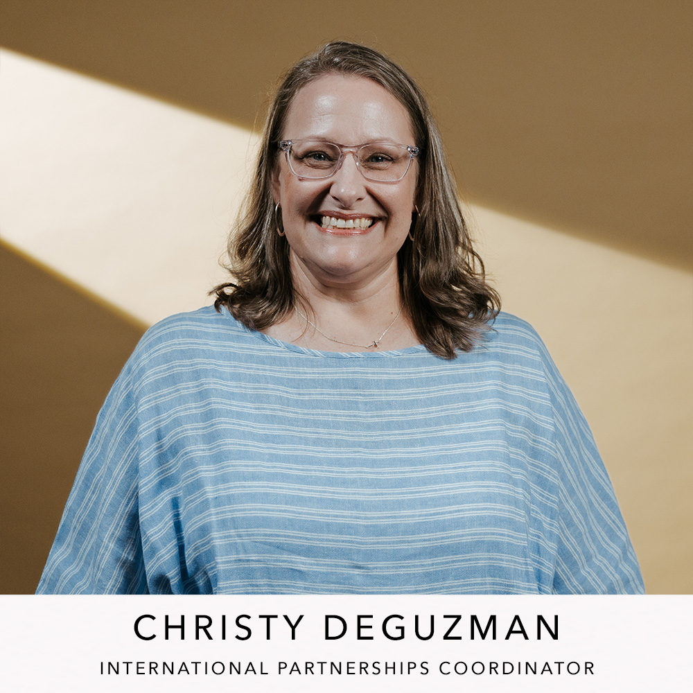 CHRISTY DEGUZ 25