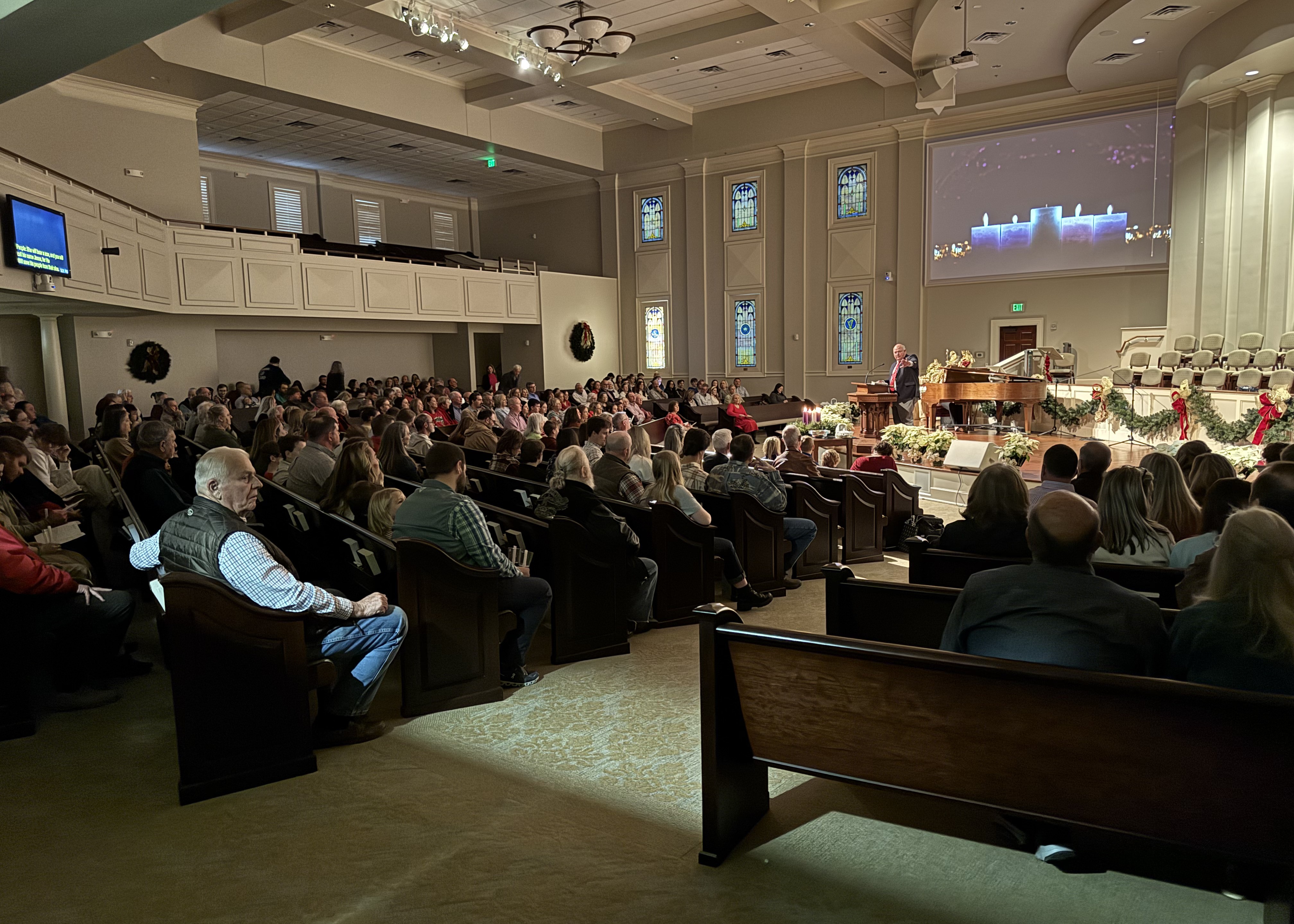 Congregation gathered for Sunday worship service at FBC Waynesboro