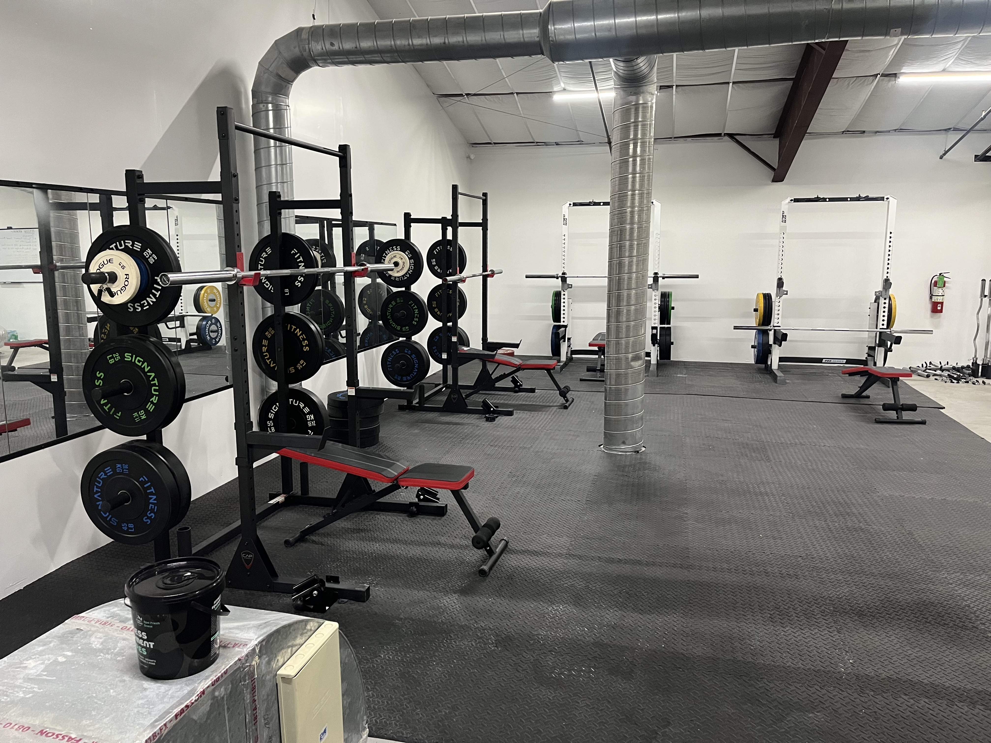 armoryphoto image