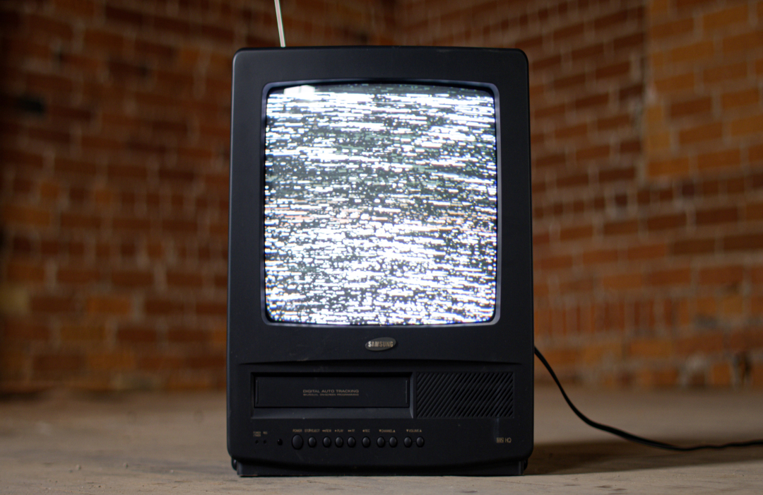 tv-with-static