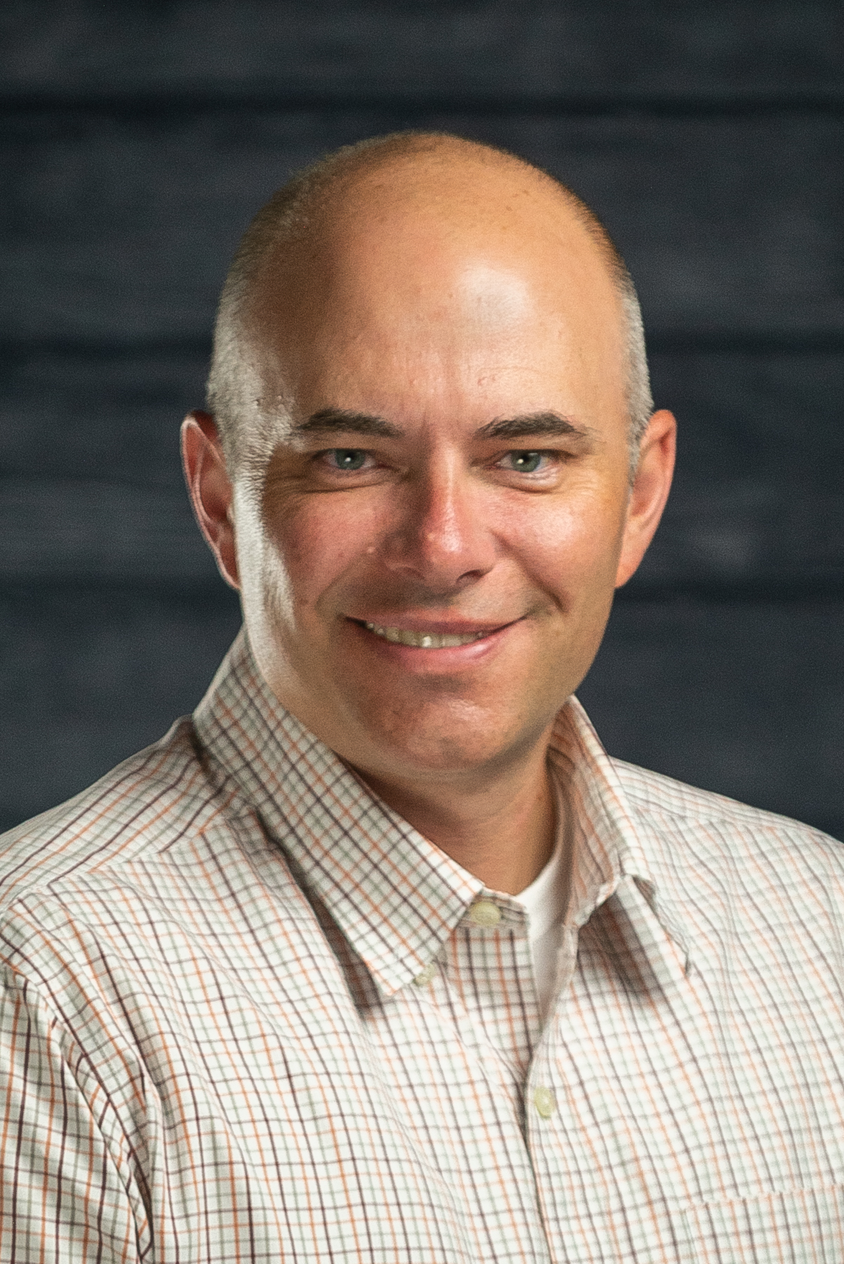 Derek Teini
