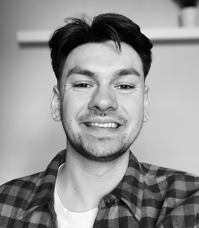 Benny Bio 700 x 800 px