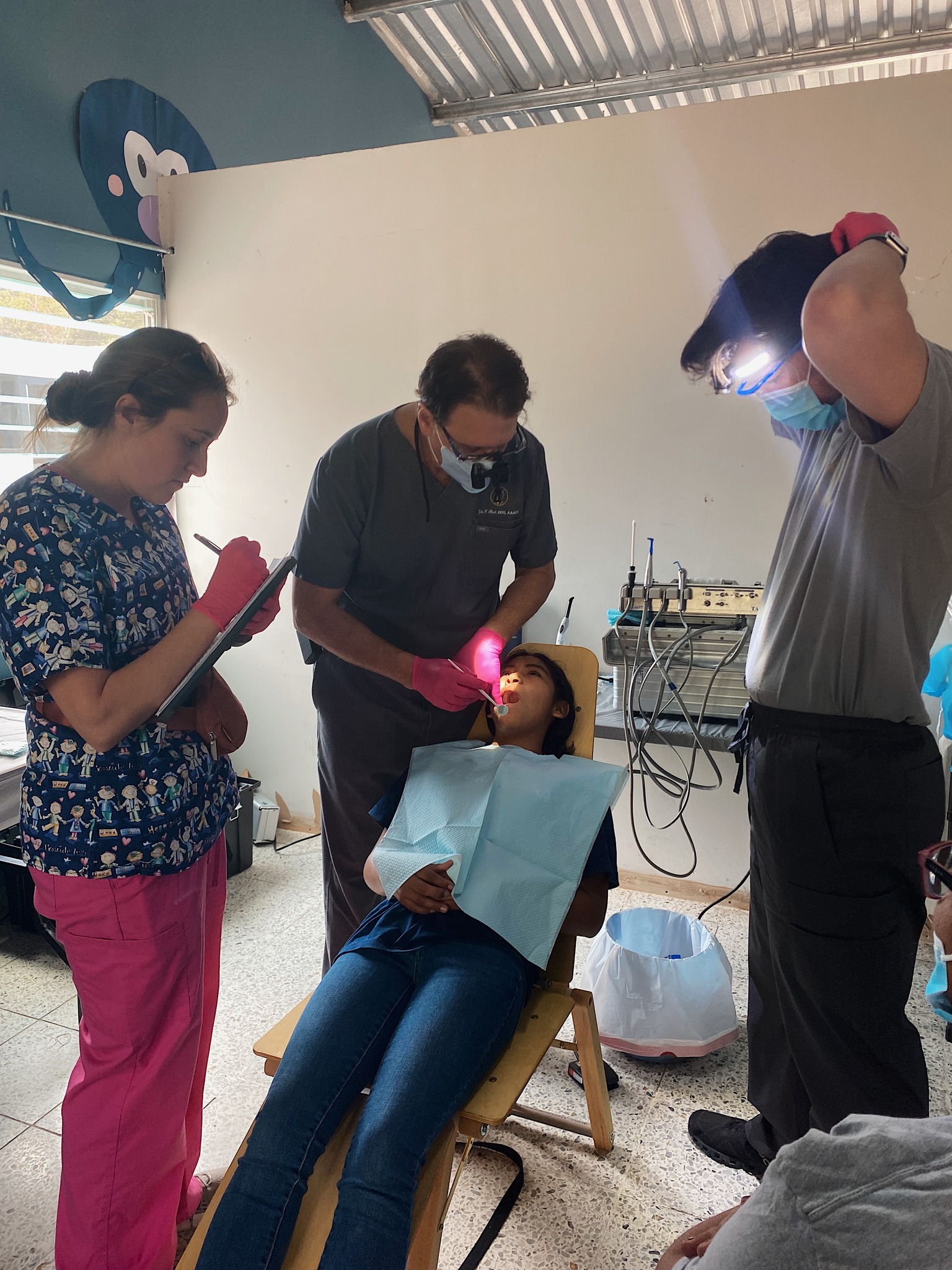 Honduras dental team