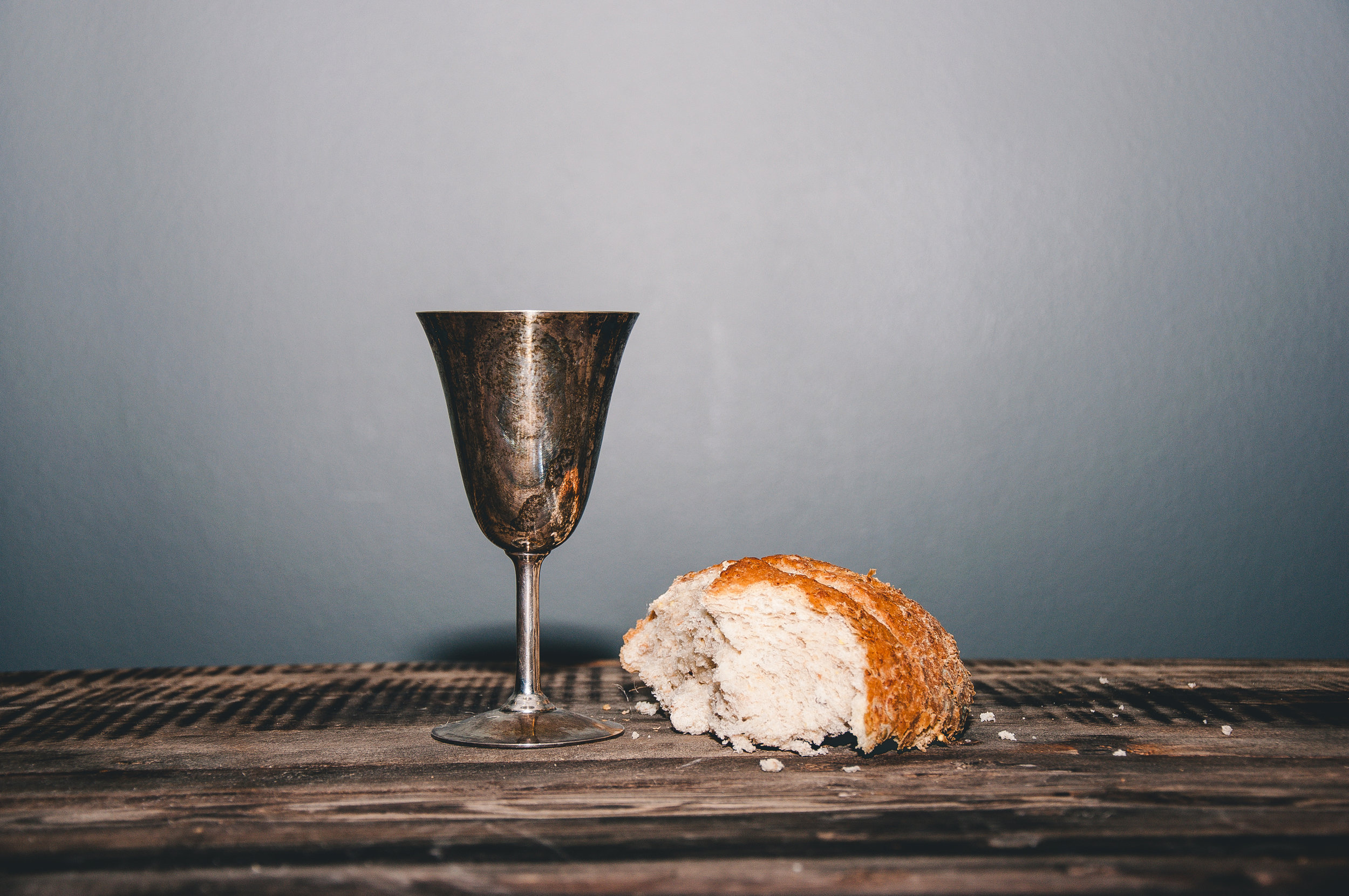 lightstock_568139_medium_christ_hold_fast