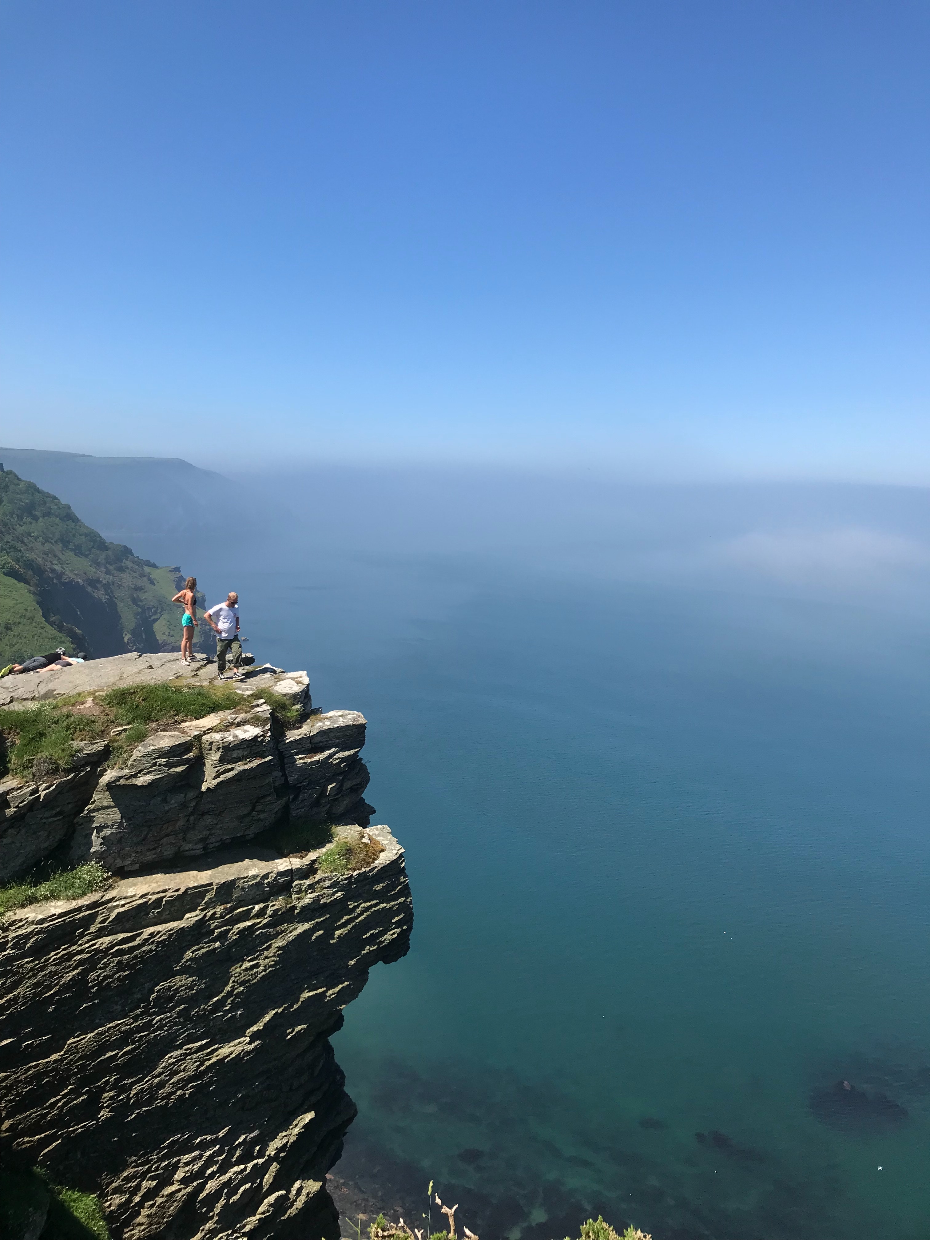 cliff2