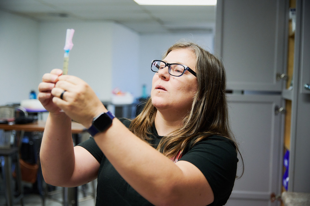 7E5EEA73-8033-4A5A-A7B3-E821F29A6DDC_1_105_c